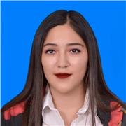 Abogada, especialista en Propiedad Intelectual imparte clases a personas de todas las edades